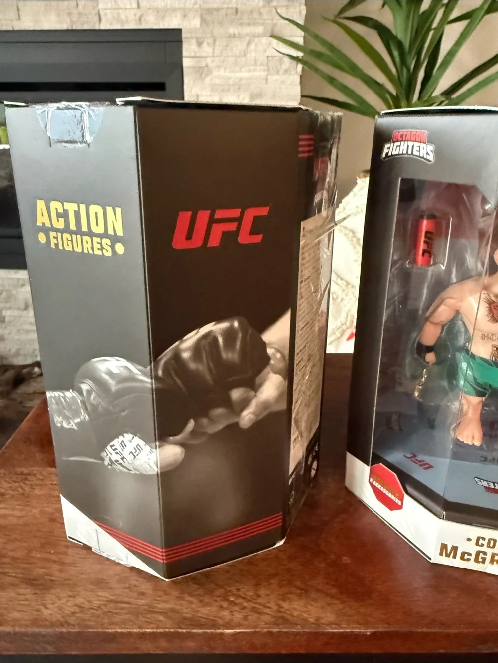 (2-Pack) UFC Connor “The Notorious” McGregor Octagon Fighter - New/Damaged Box